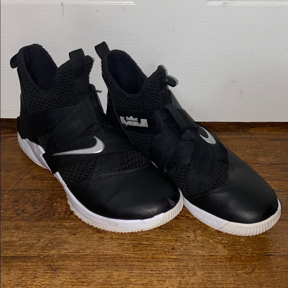 LeBron soliders